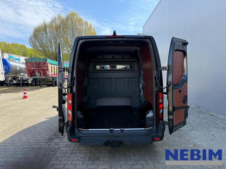 Renault Master - dubbele cabine, luchtvering & automaat