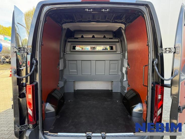 Renault Master - dubbele cabine, luchtvering & automaat