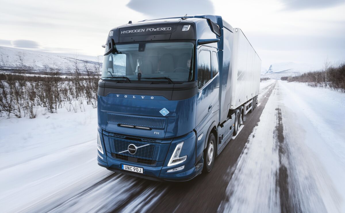 Volvo hydrogen truck