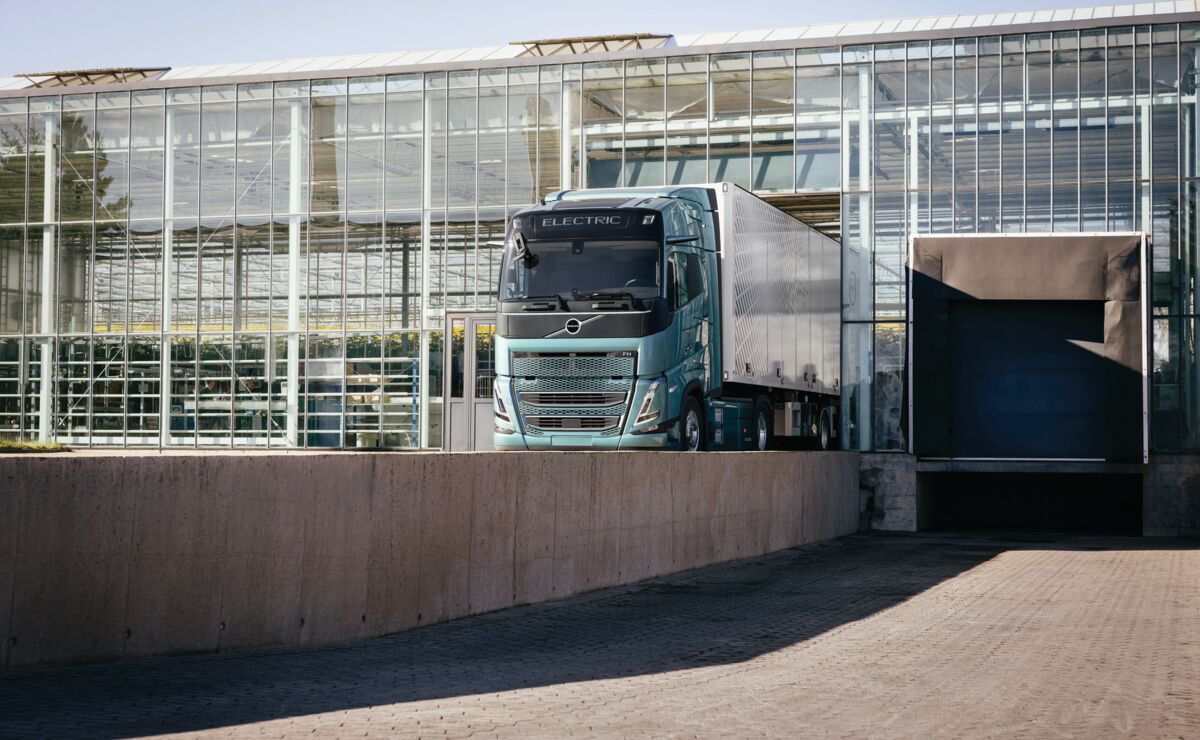 Volvo FH_Electric_ 12