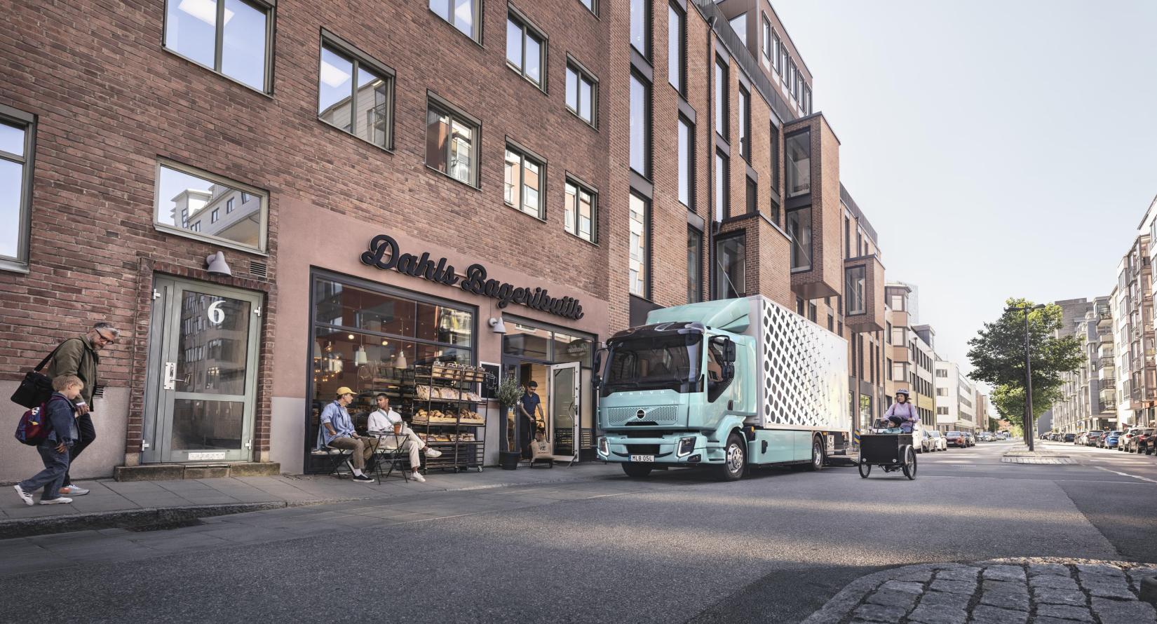 Volvo-FL-ELECTRIC-min Volvo-FL-ELECTRIC-min