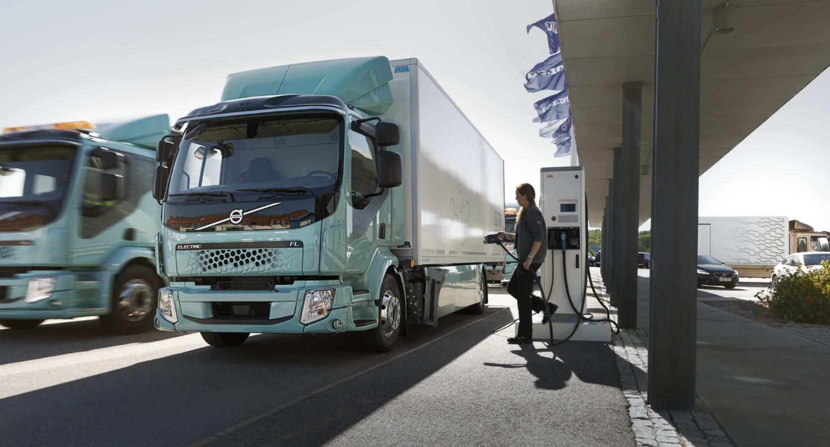 Nebim-Volvo-Electric-07072021-0018 Nebim-Volvo-Electric-07072021-0018