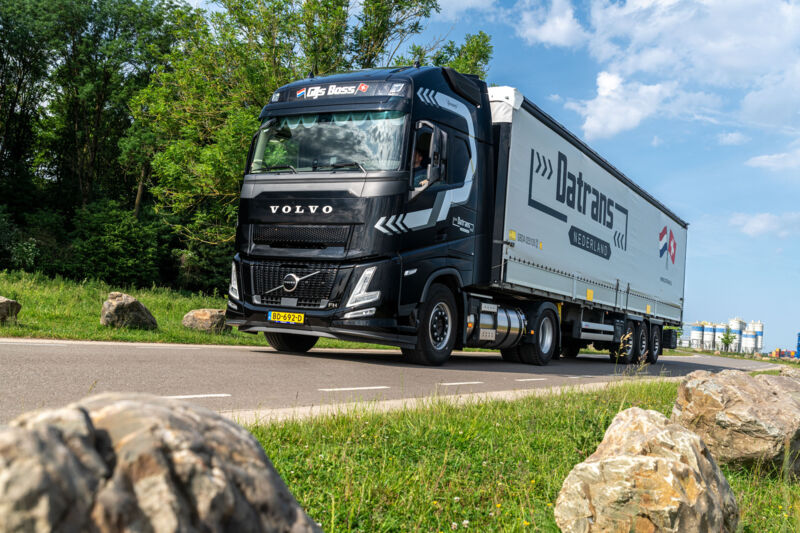 Volvo FH Aero 460 4x2 trekkers op (bio-)LNG Datrans