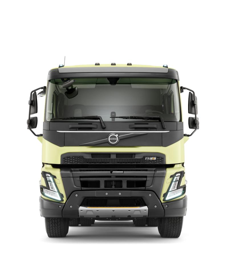 Nebim-Volvo-Trucks-FMX-B
