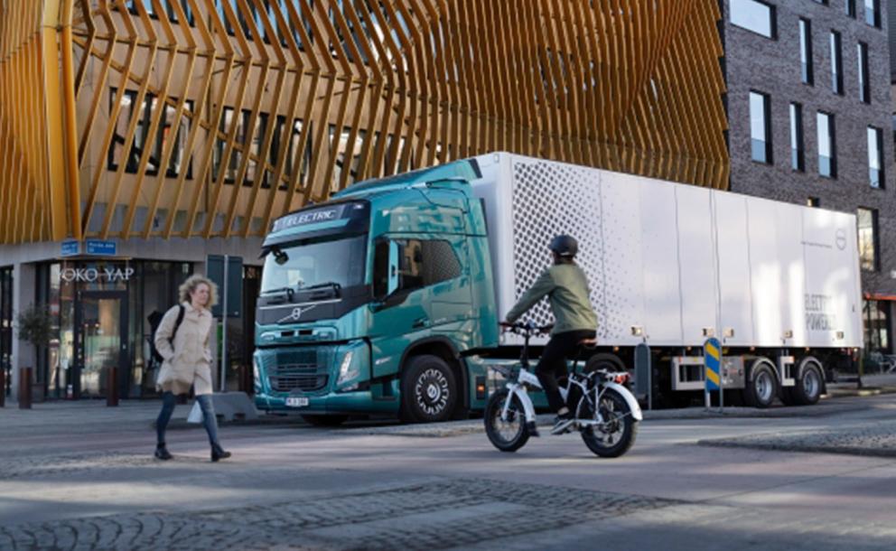 volvo-fm-electric-2560.jpg