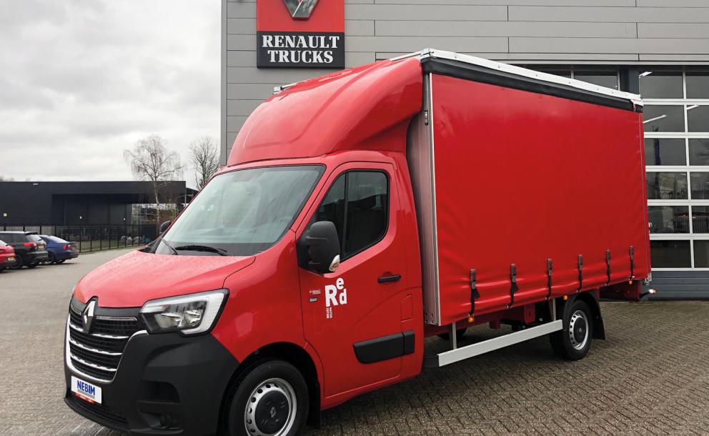 1585919982_20200401-steuten-renault-master-v2.jpg