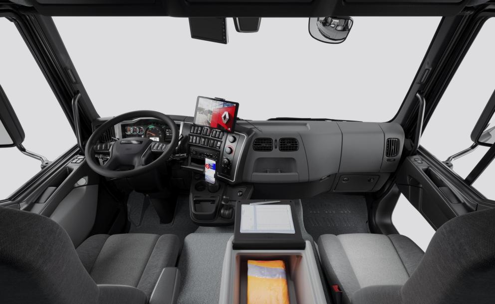 Nebim-Renault-trucks-d-wide-achteruitrijcamera-dashboard-vrachtwagen