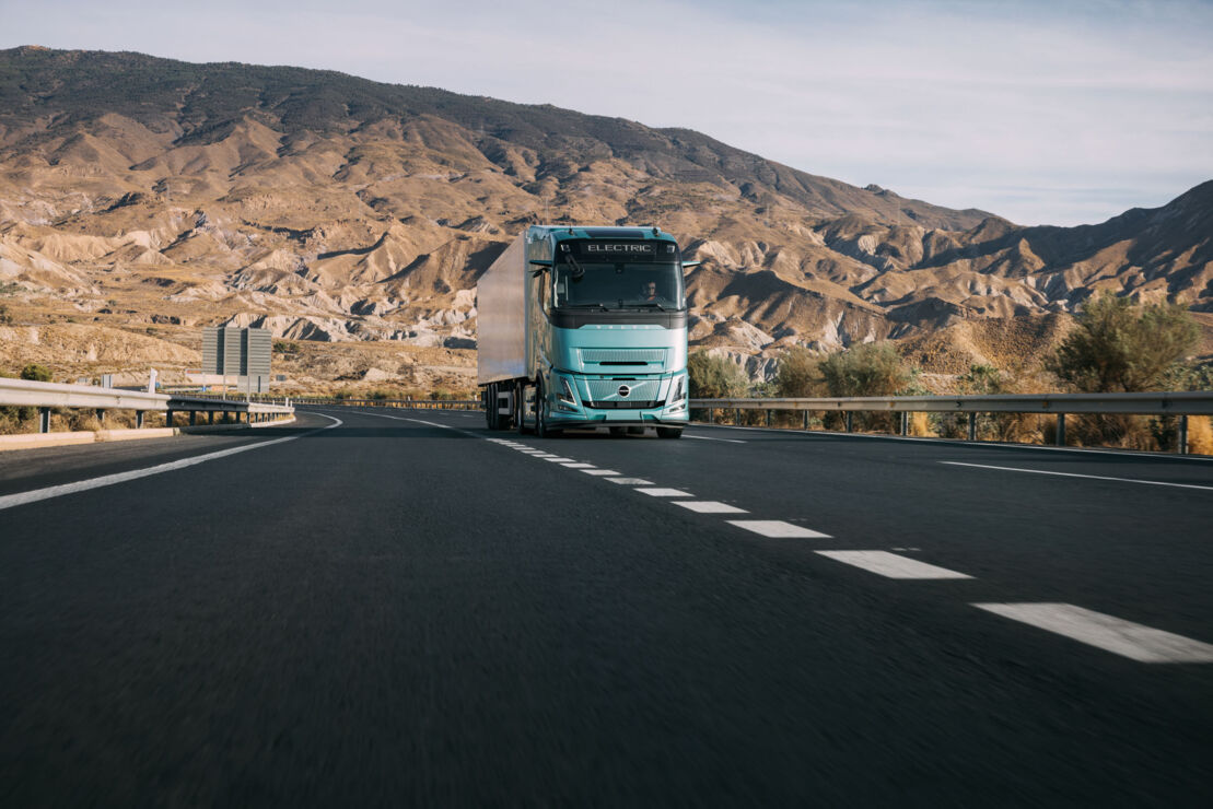 Volvo FH Aero extended range 2