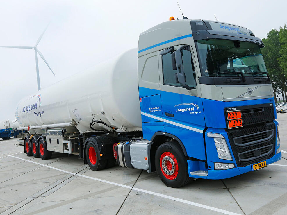 1528794860_nebim-eerste-lng-trucks-nl-1200-2.jpg