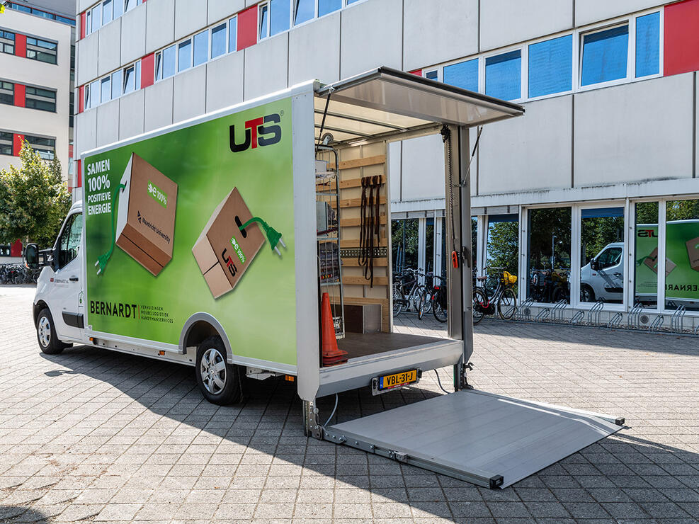 eerste-renault-master-ze-1200x900-6.jpg