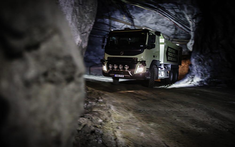 volvo-fmx-01.jpg