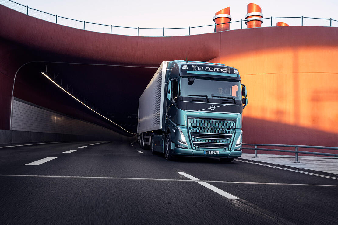 Volvo FH Electric-1