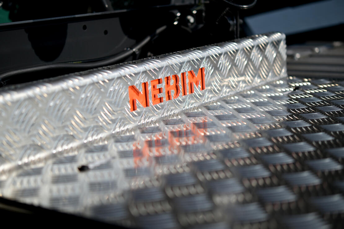 Nebim-Volvo-FH-Aero-limited-edition-16