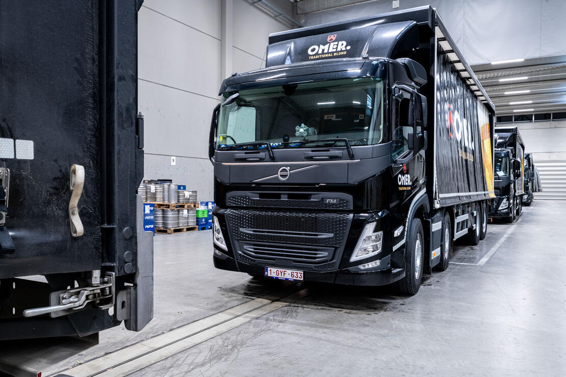 Volvo FM Omer Vander Ghinste front
