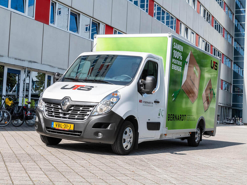 eerste-renault-master-ze-1200x900-3.jpg