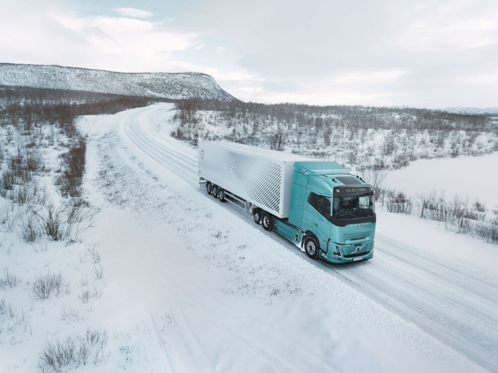 Volvo FH Aero extended range 6