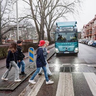 Volvo Trucks introduceert Safety Zones (3)
